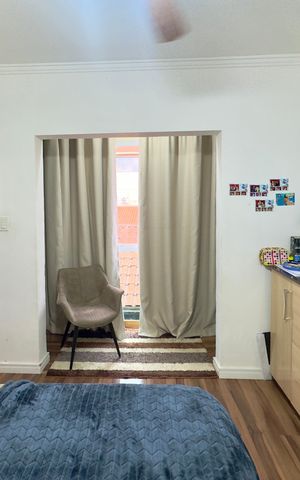 Casa à venda com 200m², 4 quartos e 2 vagas Casa à venda com 200m², 4 quartos e 2 vagasQuarto 3
