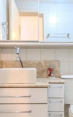 Apartamento à venda com 50m², 1 quarto e 1 vaga Apartamento à venda com 50m², 1 quarto e 1 vagaBanheiro