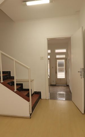 Casa à venda com 133m², 3 quartos e 1 vagaHall entrada