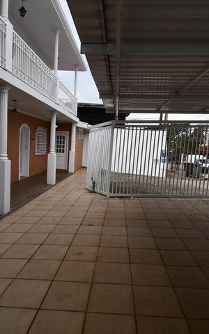 Casa à venda com 335m², 4 quartos e 2 vagasGaragem
