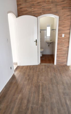 Casa à venda com 335m², 4 quartos e 2 vagasHall de entrada