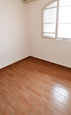 Casa à venda com 335m², 4 quartos e 2 vagasQuarto 1