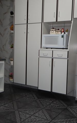 Casa à venda com 125m², 4 quartos e 2 vagasCozinha