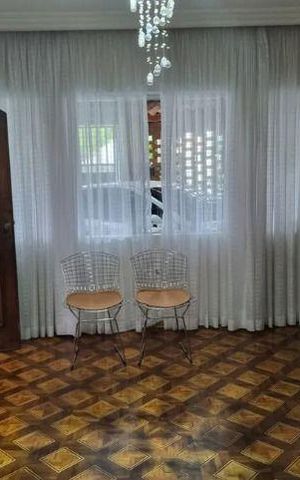 Casa à venda com 169m², 4 quartos e 3 vagas