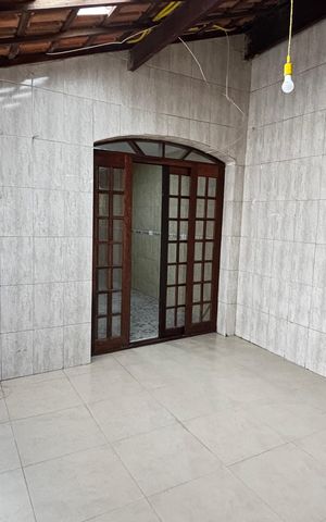 Casa para alugar com 160m², 3 quartos e 1 vagaÁrea de serviço