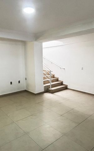 Casa para alugar com 160m², 3 quartos e 1 vagaSala