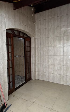 Casa para alugar com 160m², 3 quartos e 1 vaga Casa para alugar com 160m², 3 quartos e 1 vagaÁrea de Serviço