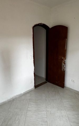 Casa para alugar com 160m², 3 quartos e 1 vaga Casa para alugar com 160m², 3 quartos e 1 vagaQuarto 2