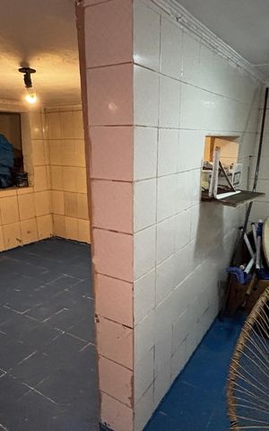 Casa para alugar com 160m², 3 quartos e 1 vaga Casa para alugar com 160m², 3 quartos e 1 vagaPorão