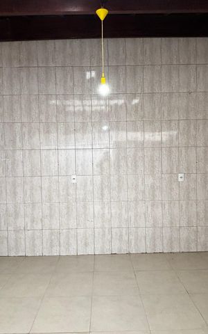 Casa para alugar com 160m², 3 quartos e 1 vaga Casa para alugar com 160m², 3 quartos e 1 vagaÁrea de Serviço