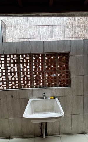 Casa para alugar com 160m², 3 quartos e 1 vaga Casa para alugar com 160m², 3 quartos e 1 vagaÁrea de Serviço