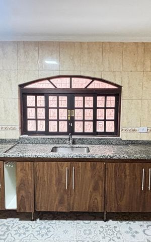 Casa para alugar com 160m², 3 quartos e 1 vagaCozinha