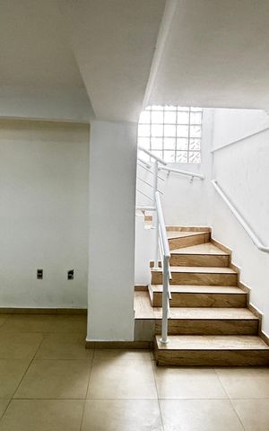 Casa para alugar com 160m², 3 quartos e 1 vagaSala