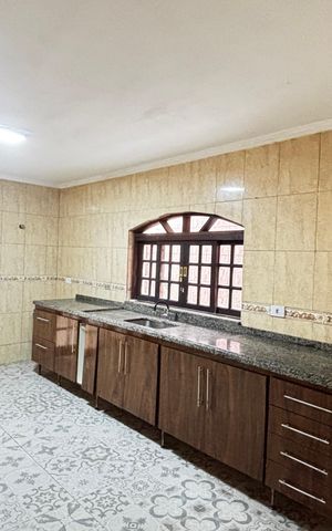 Casa para alugar com 160m², 3 quartos e 1 vagaCozinha