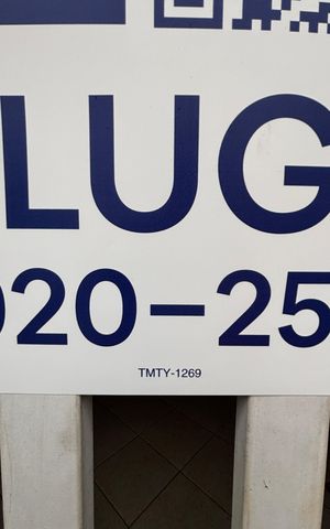 Casa para alugar com 160m², 3 quartos e 1 vaga Casa para alugar com 160m², 3 quartos e 1 vagaFachada