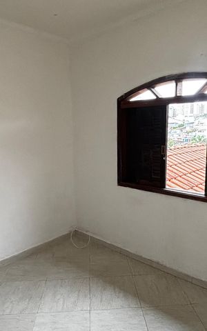 Casa para alugar com 160m², 3 quartos e 1 vaga Casa para alugar com 160m², 3 quartos e 1 vagaQuarto 2