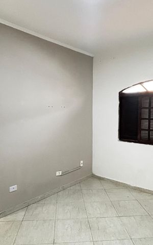 Casa para alugar com 160m², 3 quartos e 1 vagaSuíte