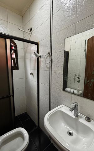 Casa para alugar com 160m², 3 quartos e 1 vaga Casa para alugar com 160m², 3 quartos e 1 vagaBanheiro