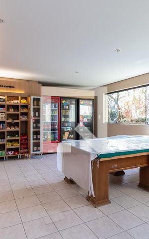 Apartamento à venda com 55m², 2 quartos e 1 vagaMercadinho