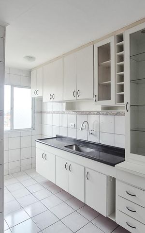 Apartamento à venda com 80m², 3 quartos e 1 vaga Apartamento à venda com 80m², 3 quartos e 1 vagaCozinha