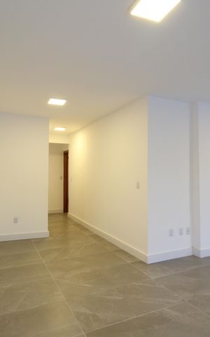 Apartamento à venda com 316m², 3 quartos e 2 vagasSala