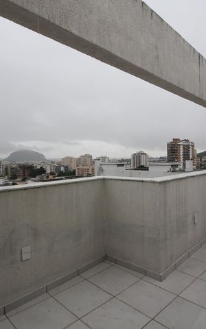 Apartamento à venda com 316m², 3 quartos e 2 vagasQuarto 3 - Varanda