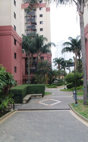 Apartamento à venda com 55m², 2 quartos e 1 vagaÁrea comum