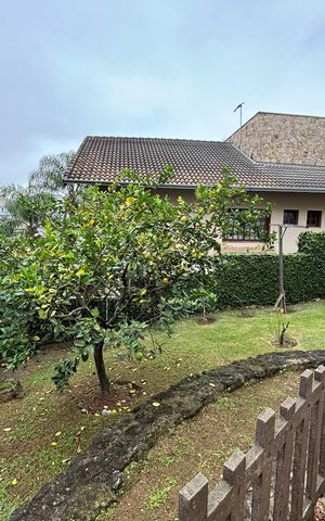 Casa para alugar com 900m², 6 quartos e 6 vagas Casa para alugar com 900m², 6 quartos e 6 vagasQuintal