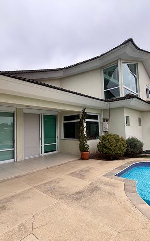 Casa para alugar com 900m², 6 quartos e 6 vagas Casa para alugar com 900m², 6 quartos e 6 vagasPiscina