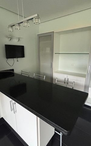 Casa para alugar com 900m², 6 quartos e 6 vagas Casa para alugar com 900m², 6 quartos e 6 vagasCozinha