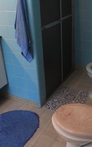 Casa à venda com 400m², 3 quartos e 4 vagasBanheiro 1