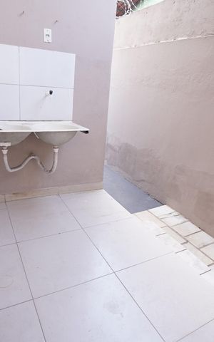 Casa à venda com 100m², 3 quartos e 3 vagas