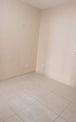 Casa à venda com 100m², 3 quartos e 3 vagas