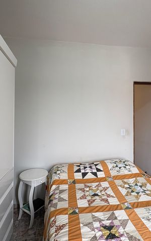 Casa à venda com 327m², 5 quartos e 2 vagas Casa à venda com 327m², 5 quartos e 2 vagasQuarto 1 - Casa 1