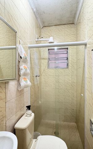 Casa à venda com 327m², 5 quartos e 2 vagas Casa à venda com 327m², 5 quartos e 2 vagasBanheiro 2 - Casa 3
