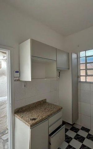 Casa à venda com 60m², 3 quartos e 2 vagas Casa à venda com 60m², 3 quartos e 2 vagasCozinha