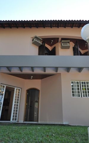 Casa à venda com 900m², 4 quartos e 7 vagasAspecto Geral