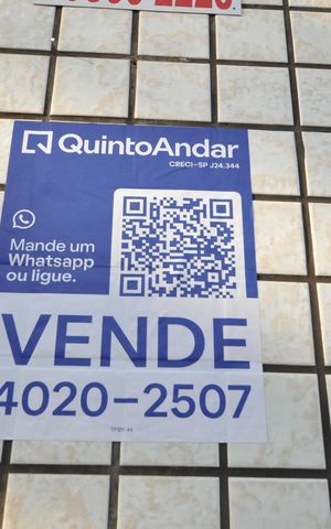 Casa à venda com 900m², 4 quartos e 7 vagasPlaca