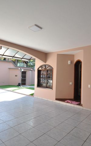 Casa à venda com 900m², 4 quartos e 7 vagasGaragem