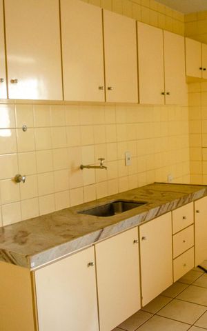 Apartamento à venda com 111m², 3 quartos e 2 vagas Apartamento à venda com 111m², 3 quartos e 2 vagasCozinha