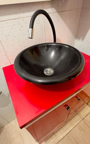 Apartamento à venda com 41m², 2 quartos e 1 vaga Apartamento à venda com 41m², 2 quartos e 1 vagaBanheiro