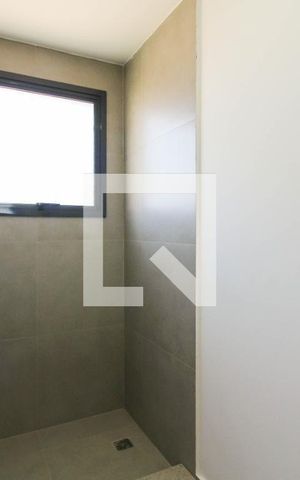 Apartamento à venda com 107m², 2 quartos e 1 vaga Apartamento à venda com 107m², 2 quartos e 1 vagaBanheiro