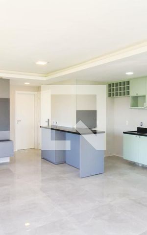 Apartamento à venda com 107m², 2 quartos e 1 vaga Apartamento à venda com 107m², 2 quartos e 1 vagaSala