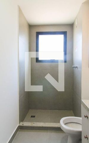 Apartamento à venda com 107m², 2 quartos e 1 vaga Apartamento à venda com 107m², 2 quartos e 1 vagaBanheiro