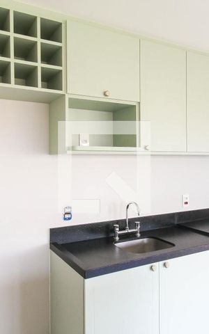 Apartamento à venda com 107m², 2 quartos e 1 vaga Apartamento à venda com 107m², 2 quartos e 1 vagaCozinha