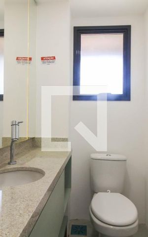 Apartamento à venda com 107m², 2 quartos e 1 vaga Apartamento à venda com 107m², 2 quartos e 1 vagaBanheiro