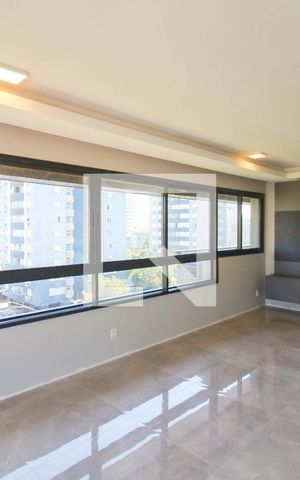 Apartamento à venda com 107m², 2 quartos e 1 vaga Apartamento à venda com 107m², 2 quartos e 1 vagaSala