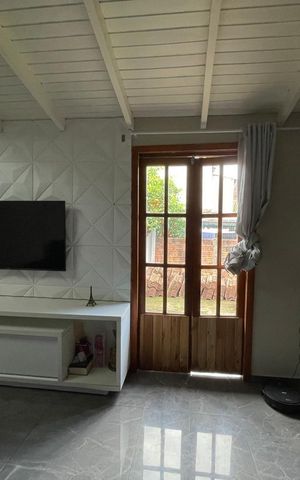 Casa à venda com 110m², 3 quartos e 1 vaga