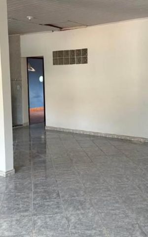 Casa para alugar com 140m², 3 quartos e 1 vaga Casa para alugar com 140m², 3 quartos e 1 vagaSala