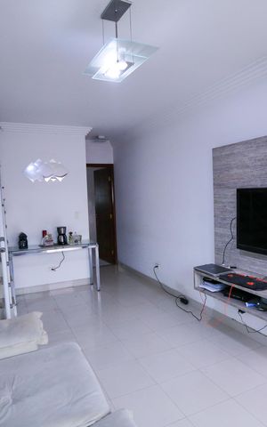 Casa à venda com 130m², 2 quartos e 2 vagas Casa à venda com 130m², 2 quartos e 2 vagasSala